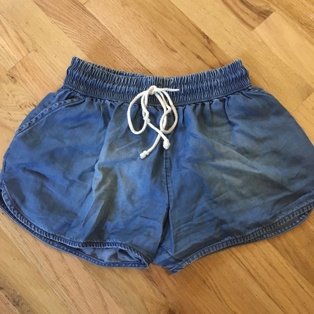 Perfect Chambray Summer Short